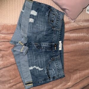 Forever 21 women’s jean shorts